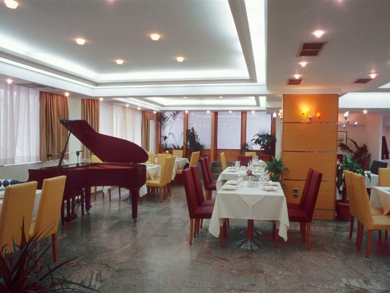 Preveza City Comfort Hotel Exterior photo