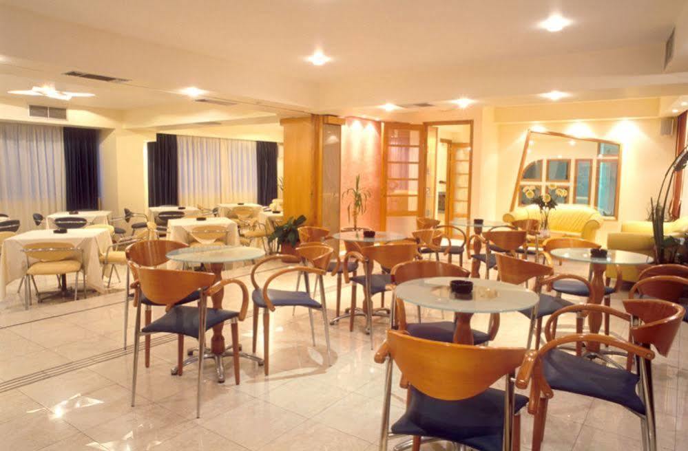 Preveza City Comfort Hotel Exterior photo